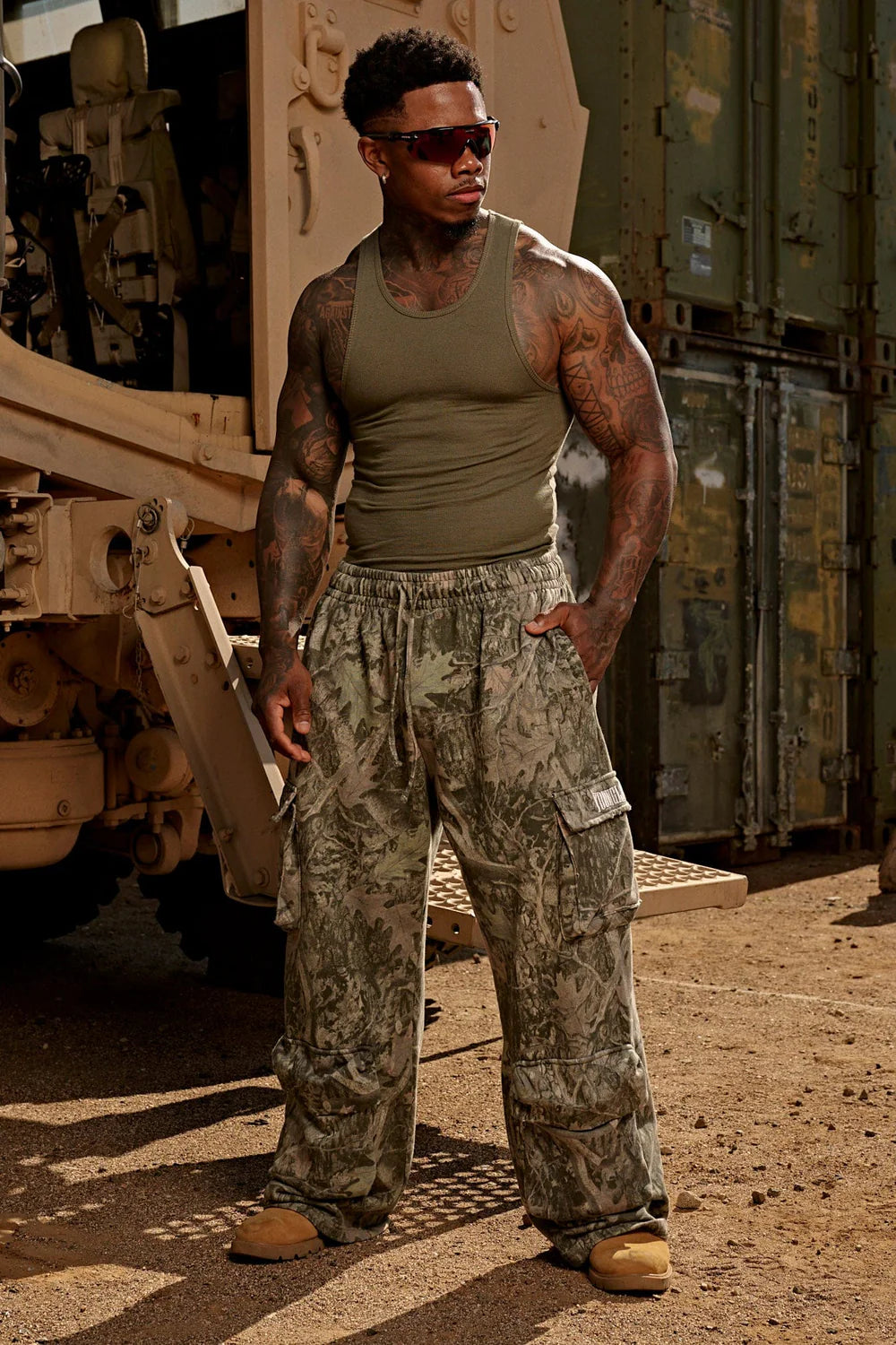 2033 - Heritage Cargo Sweats