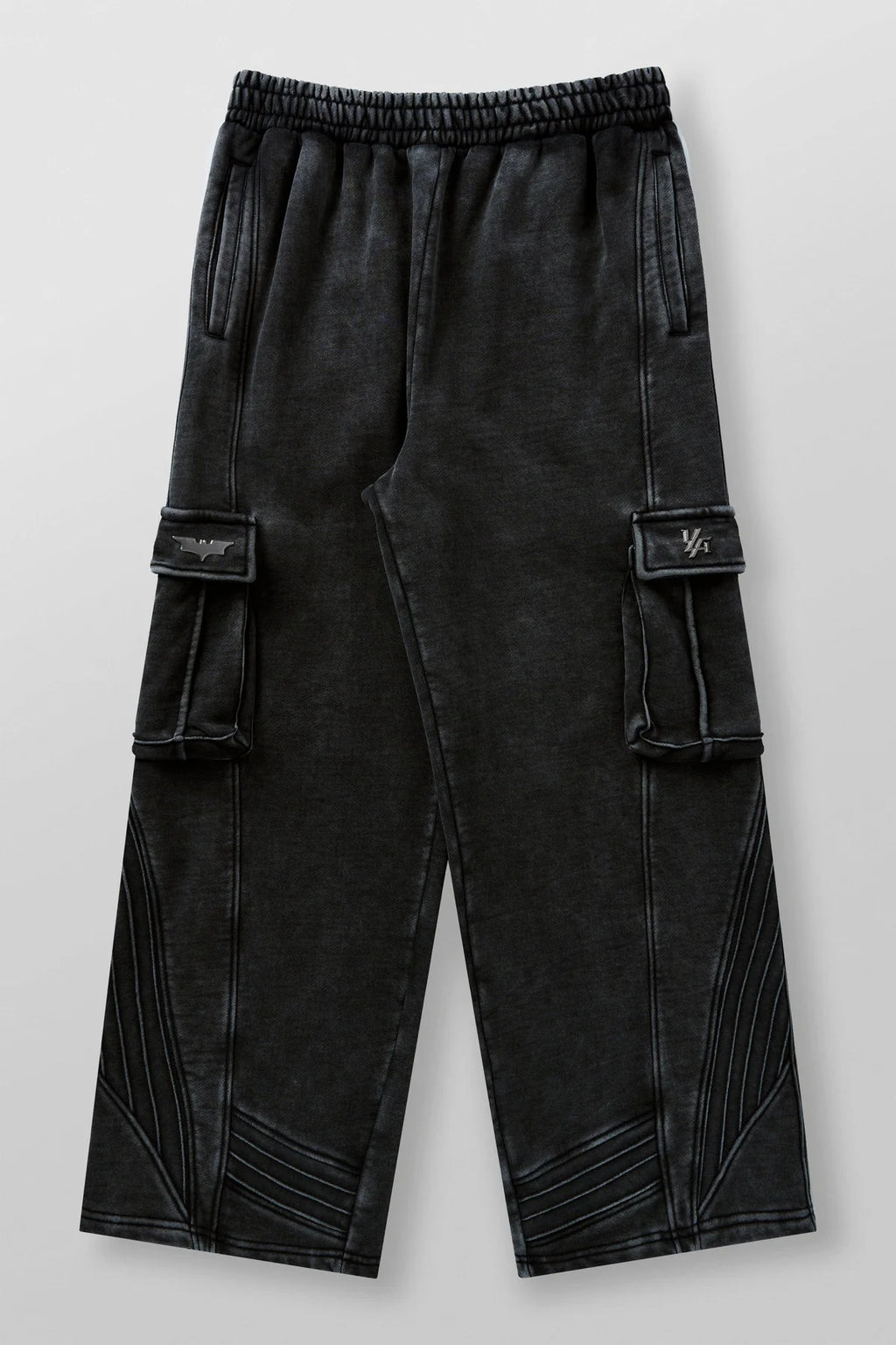 2131 - Batman Armored Sweats