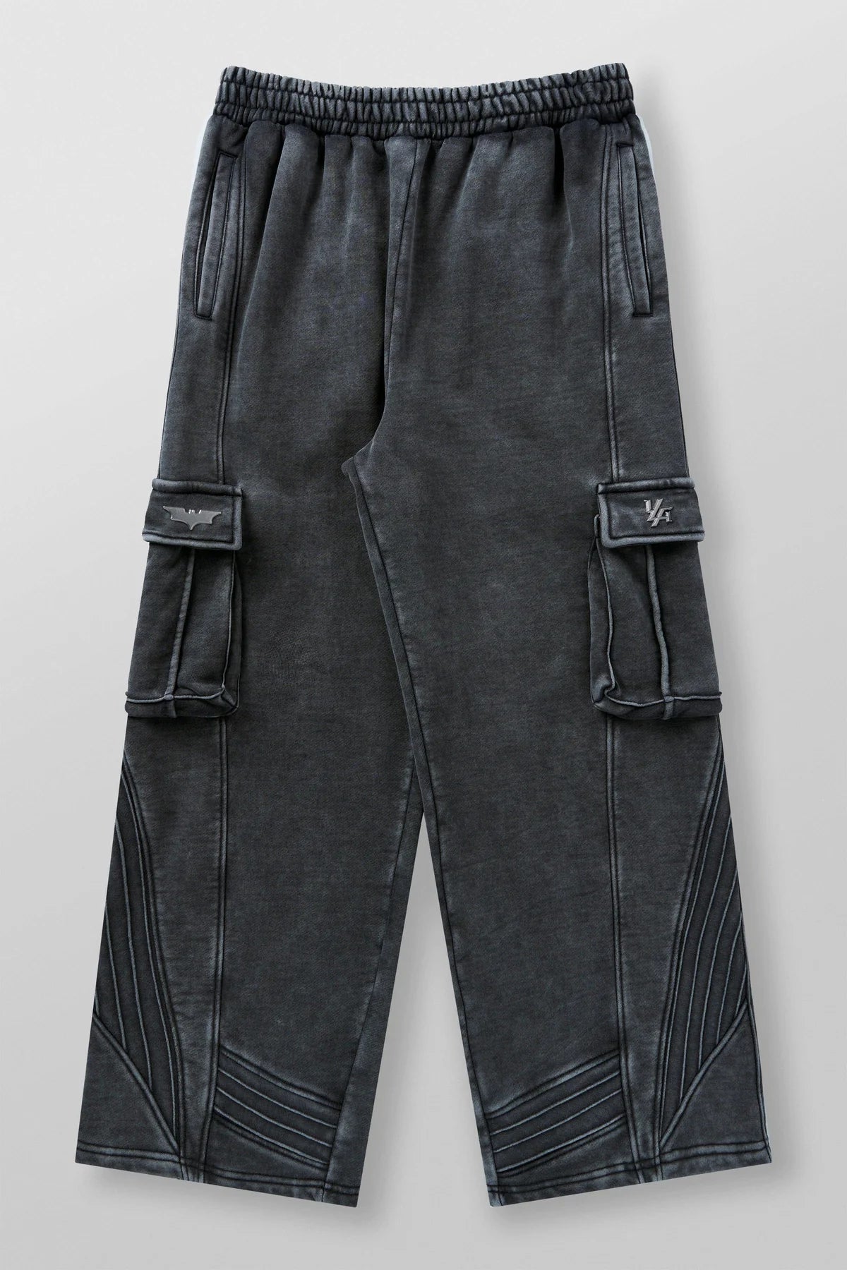 2131 - Batman Armored Sweats