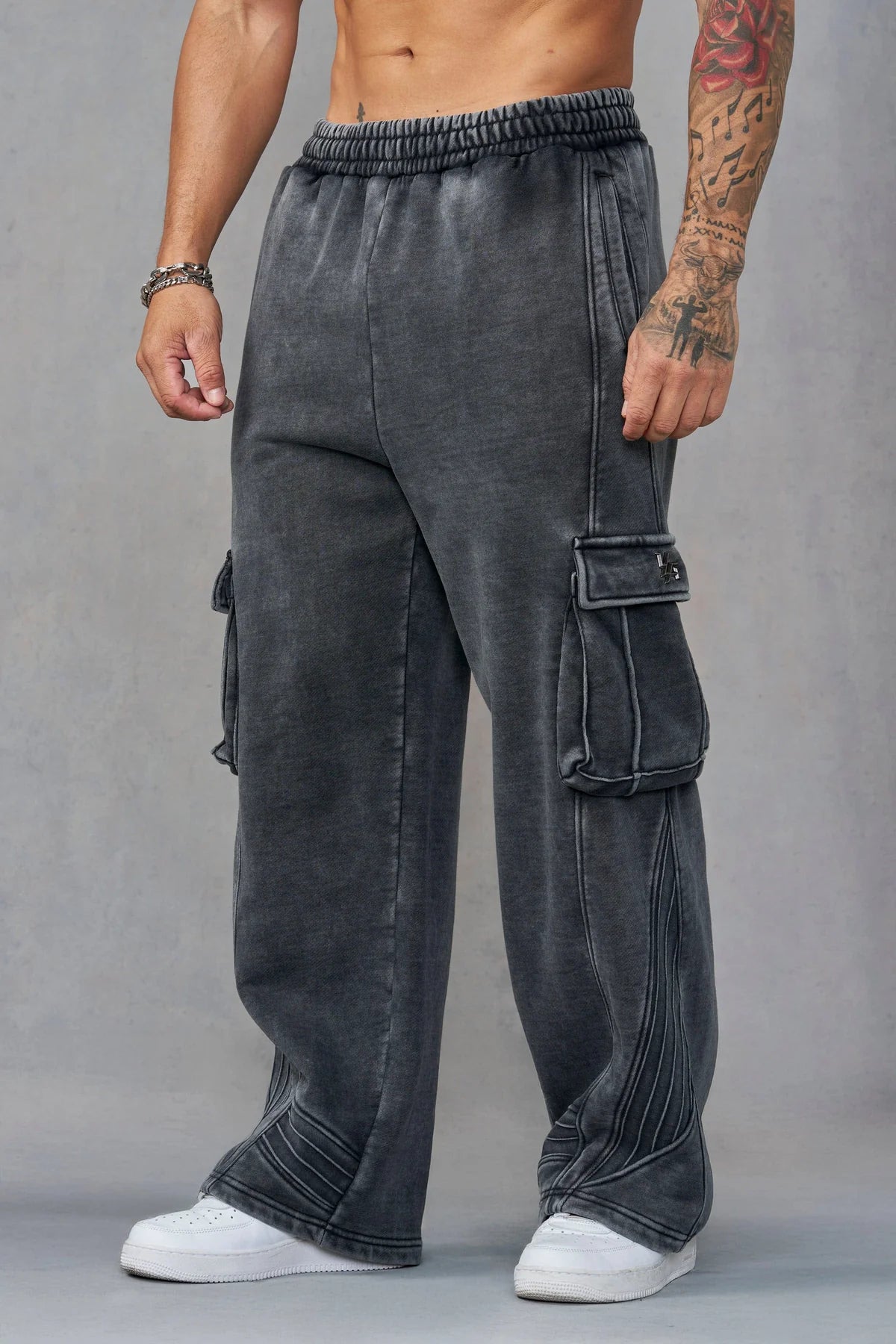 2131 - Batman Armored Sweats