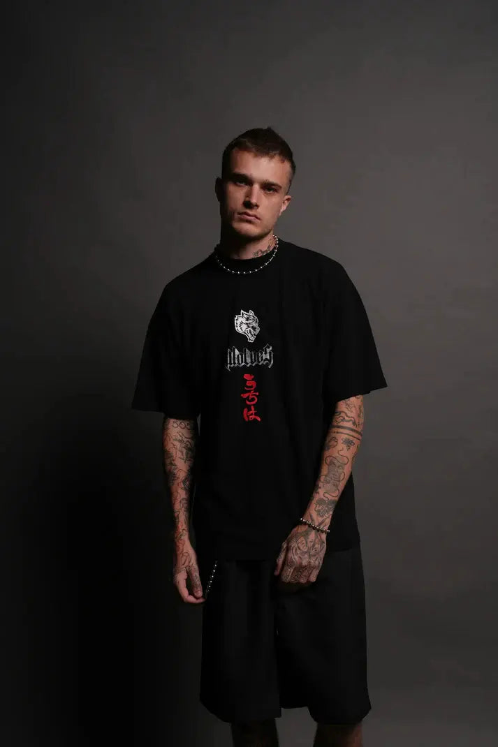 Playera Darcsport x Naruto - The End Premium Oversized in black