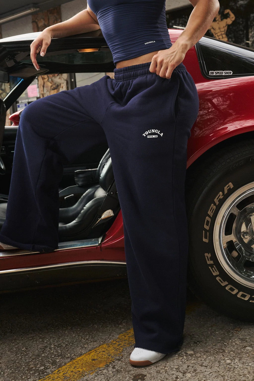 Joggers W2241 - P.E. Rawcut Sweats