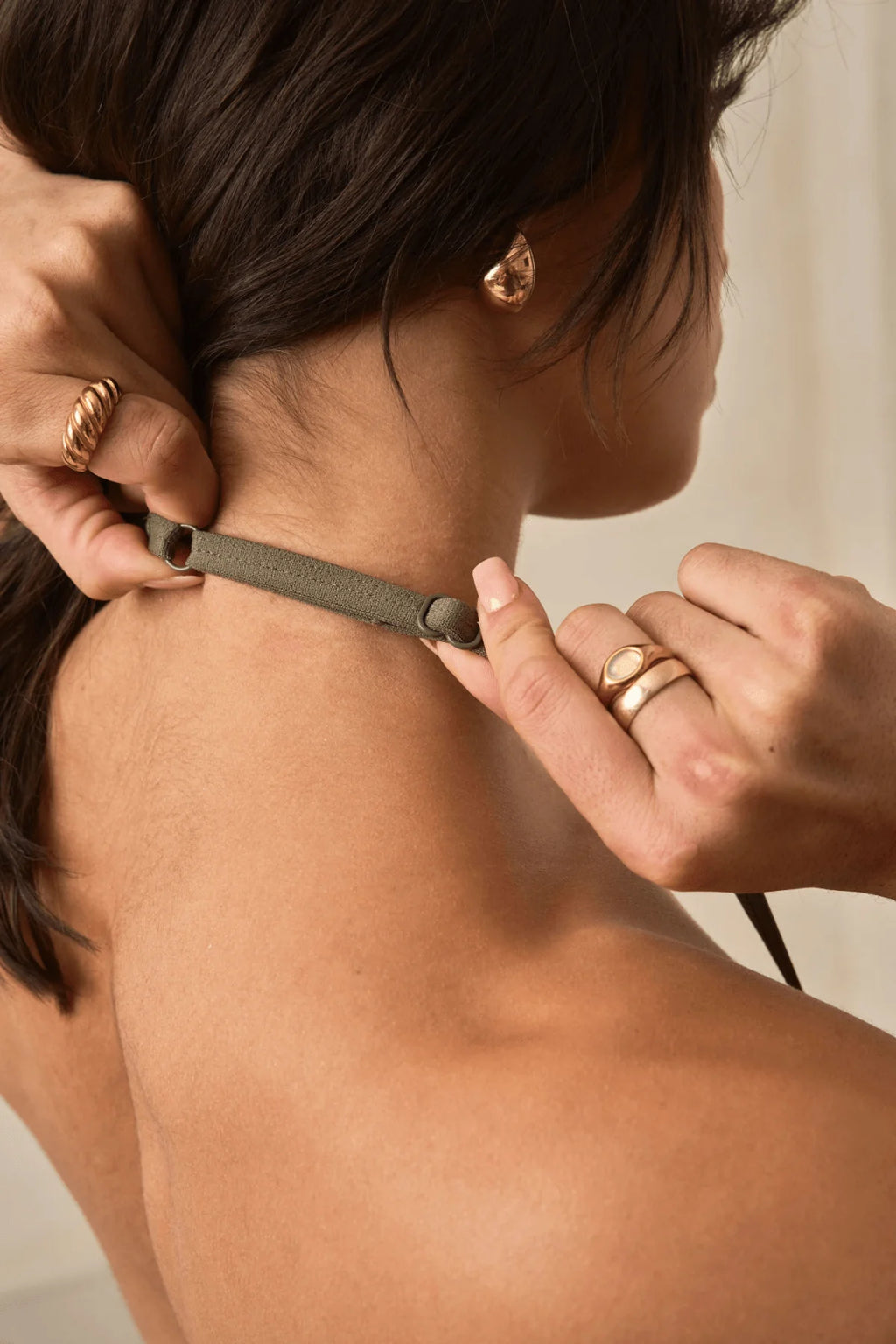 W335 - Bra Urban V-neck