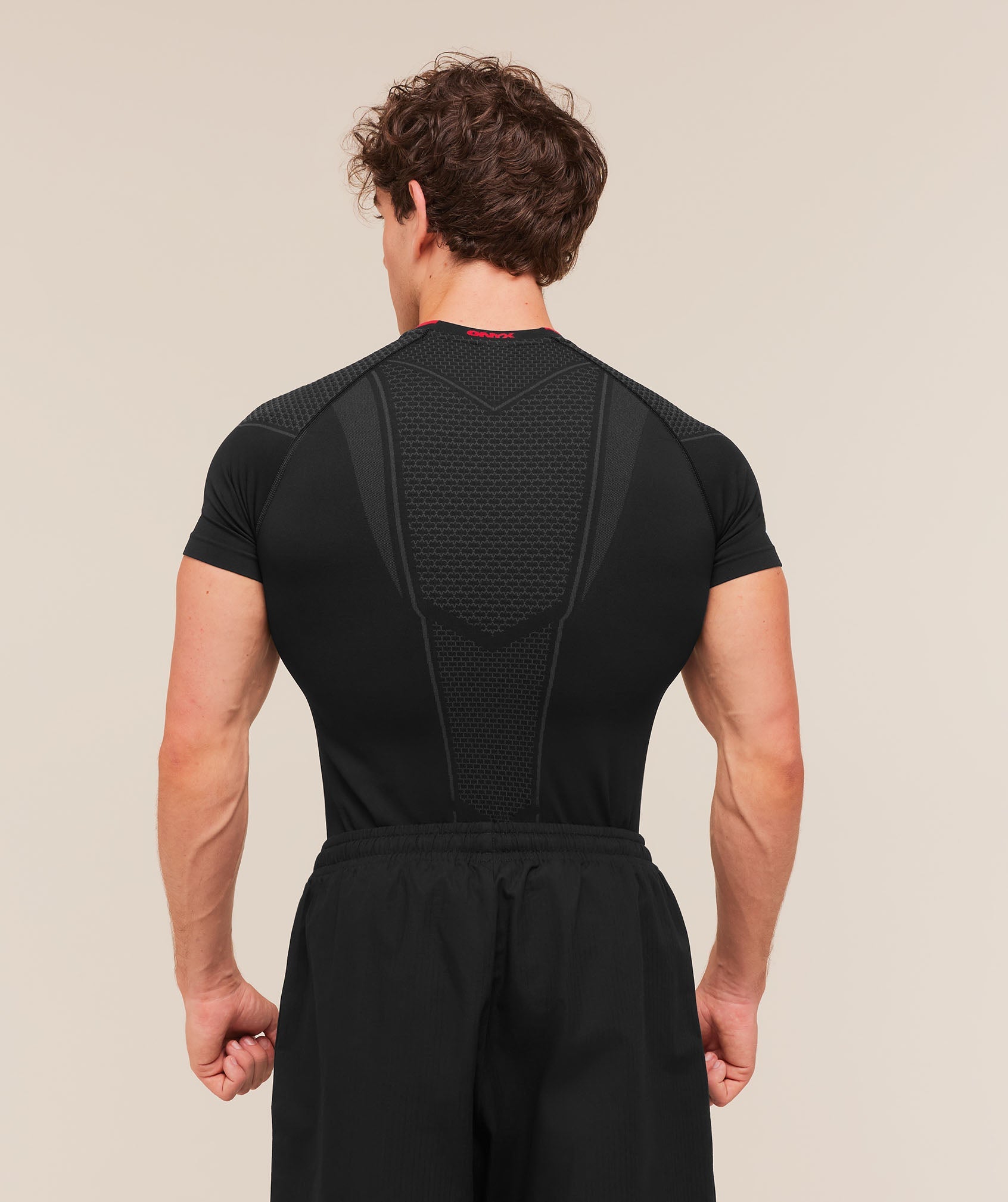 Playera Onyx V1 T-Shirt - Gymshark