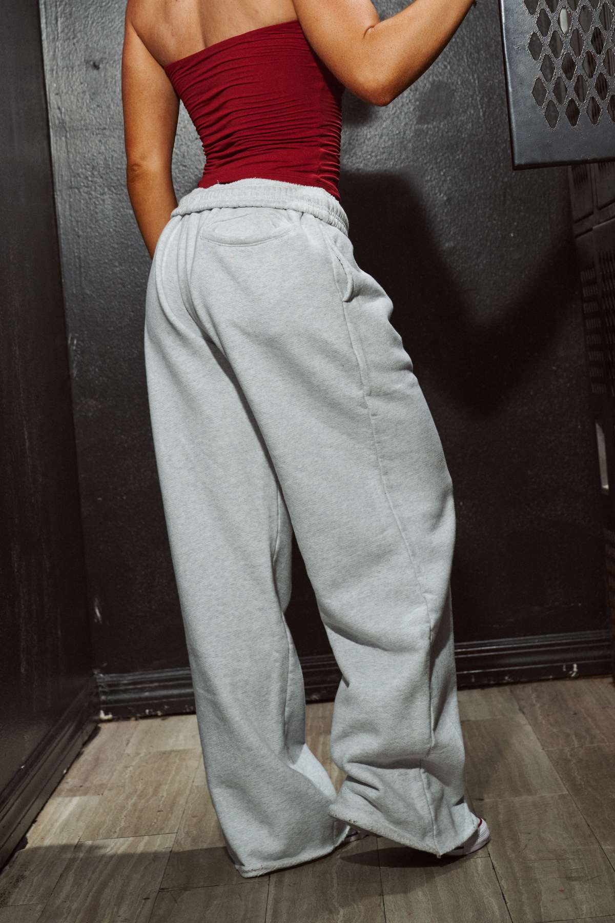 Joggers W2241 - P.E. Rawcut Sweats