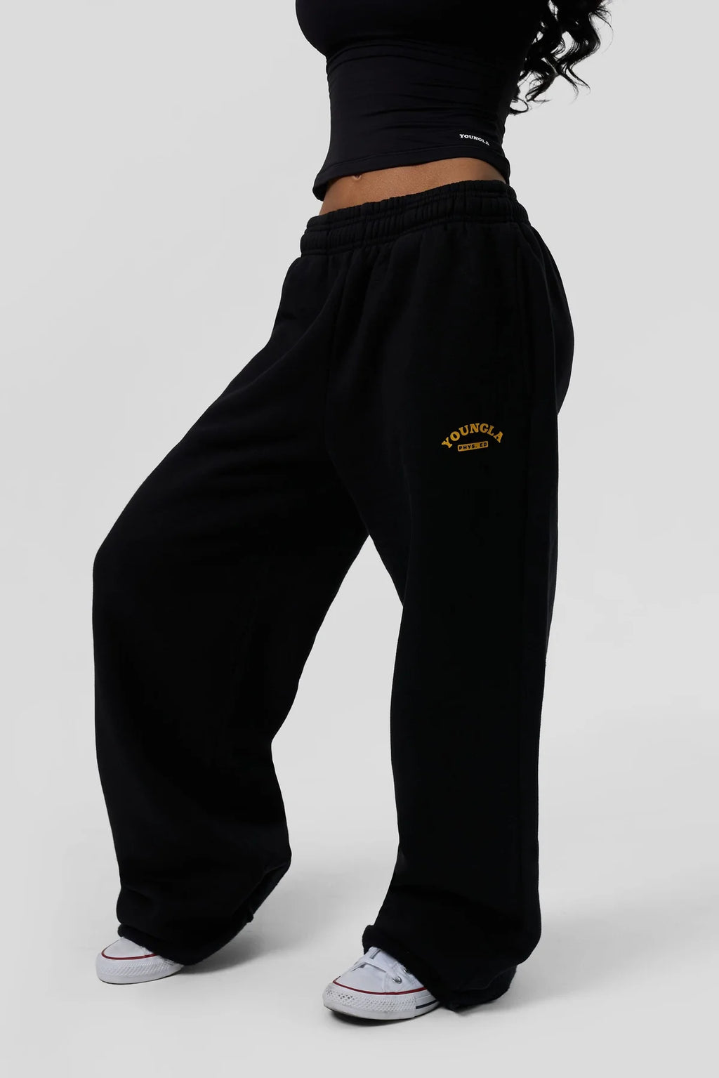 Joggers W2241 - P.E. Rawcut Sweats