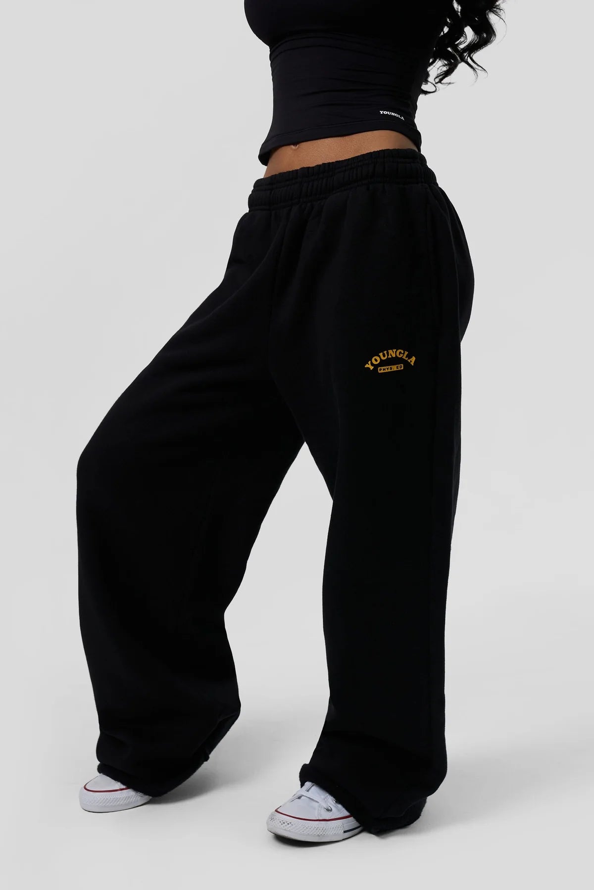 Joggers W2241 - P.E. Rawcut Sweats