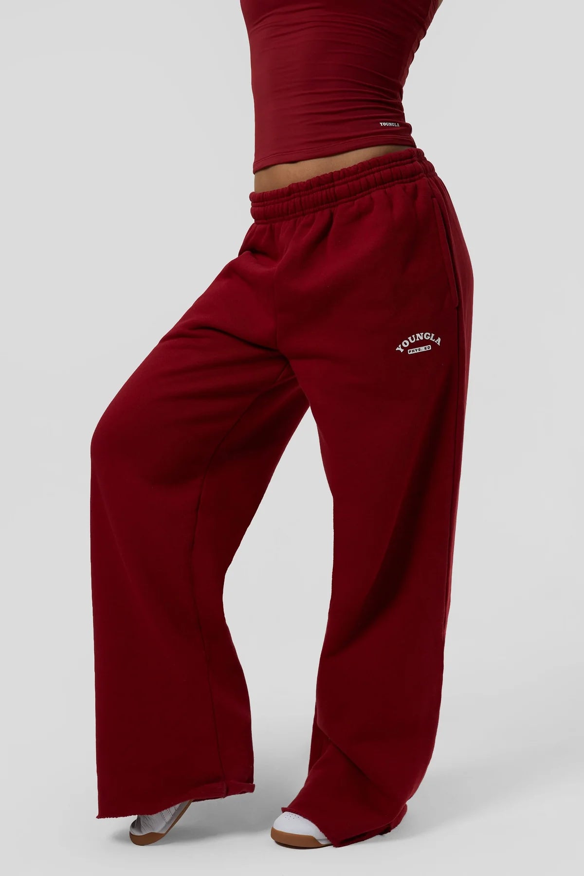 Joggers W2241 - P.E. Rawcut Sweats